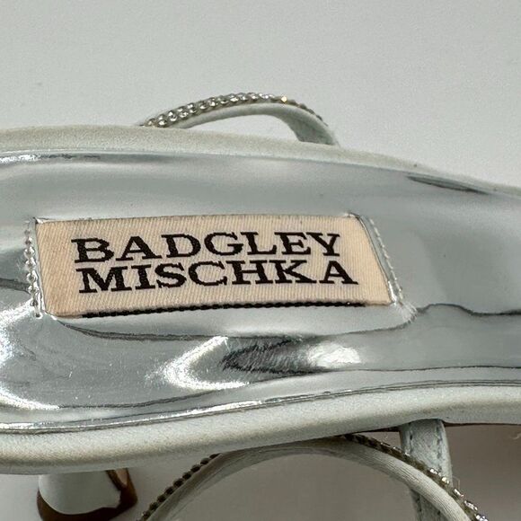 Badgley Mischka Silver Satin Rhinestone Bridal Strappy Wedding Kitten Heels Sz 9 - Picture 5 of 7